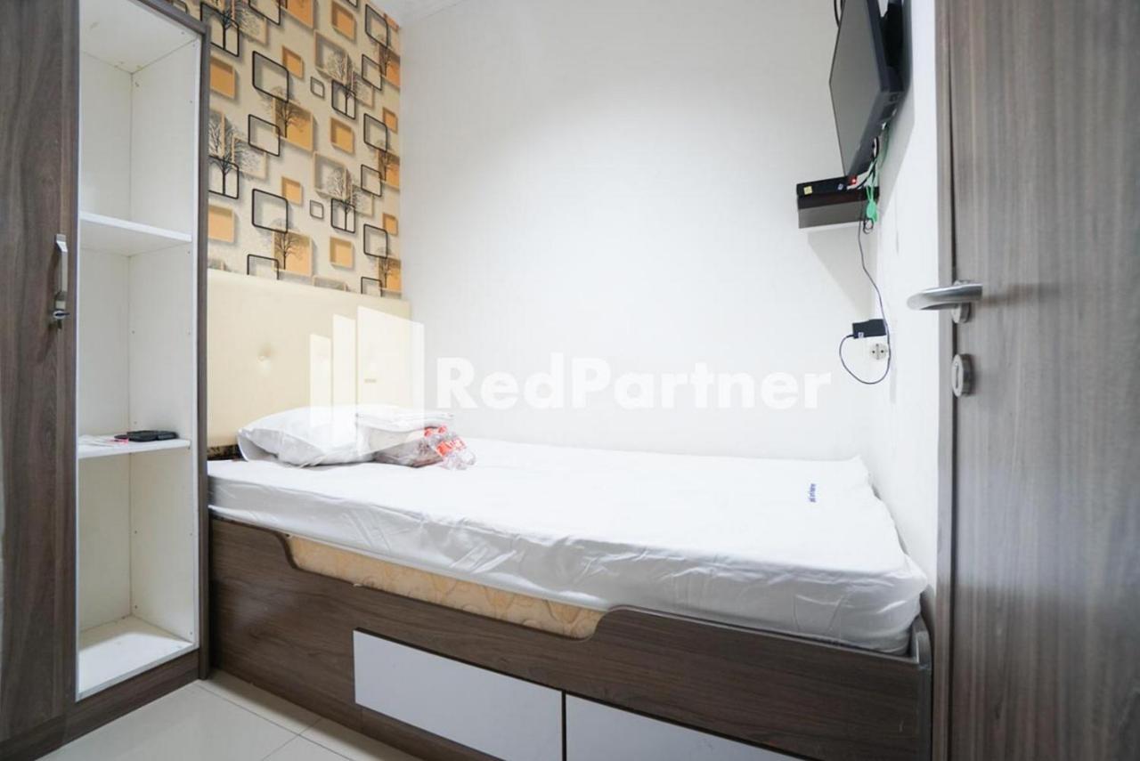 Eascot Hotel Mitra Reddoorz Jakarta Luaran gambar