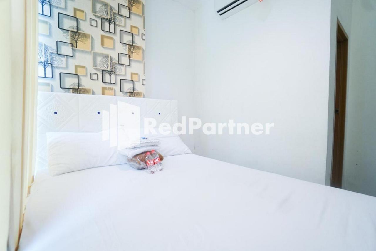Eascot Hotel Mitra Reddoorz Jakarta Luaran gambar